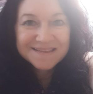 Meet your Posher, Gwen